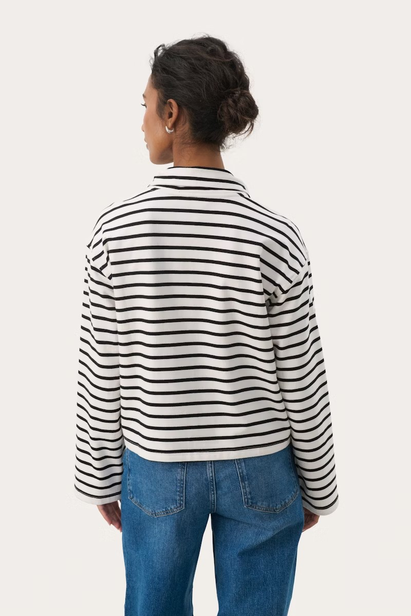 Part Two Tiana Top