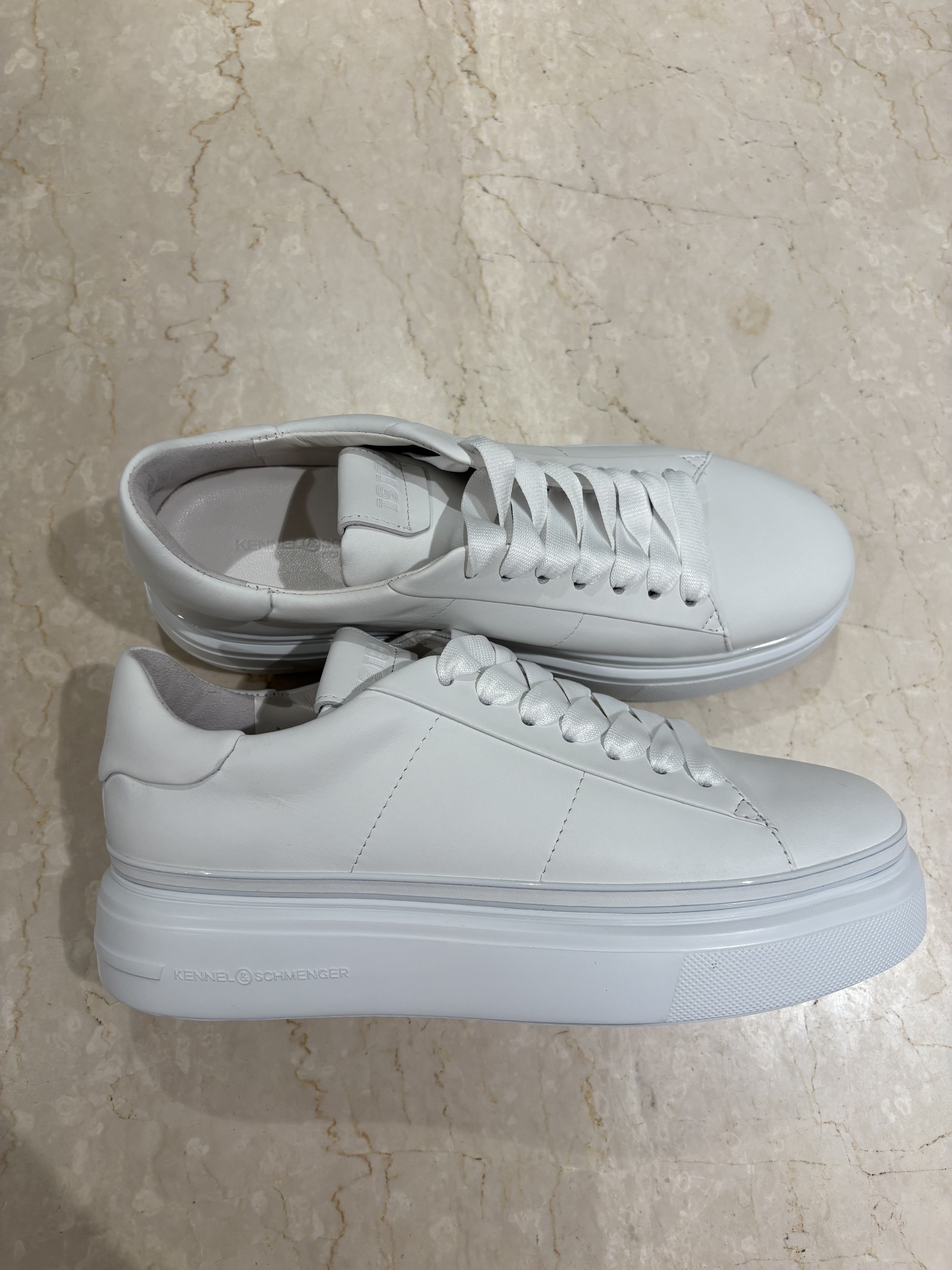 KENNEL & SCHMNEGER Elan Calf Bianco