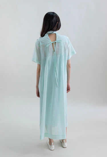Psophia FLUID MIDI DRESS IN SHEER ORGANZA WHITH FLORAL APPLIQUÉ