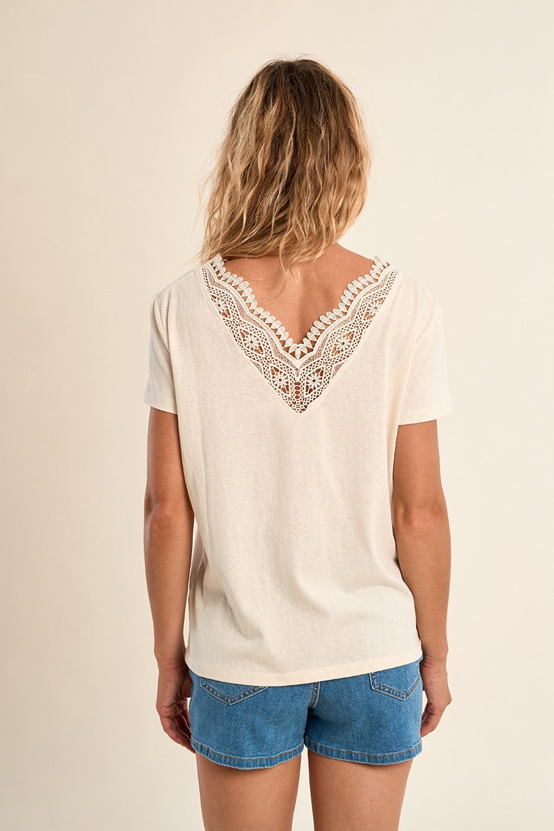 Molly Bracken Straight T-shirt with embroidered collar