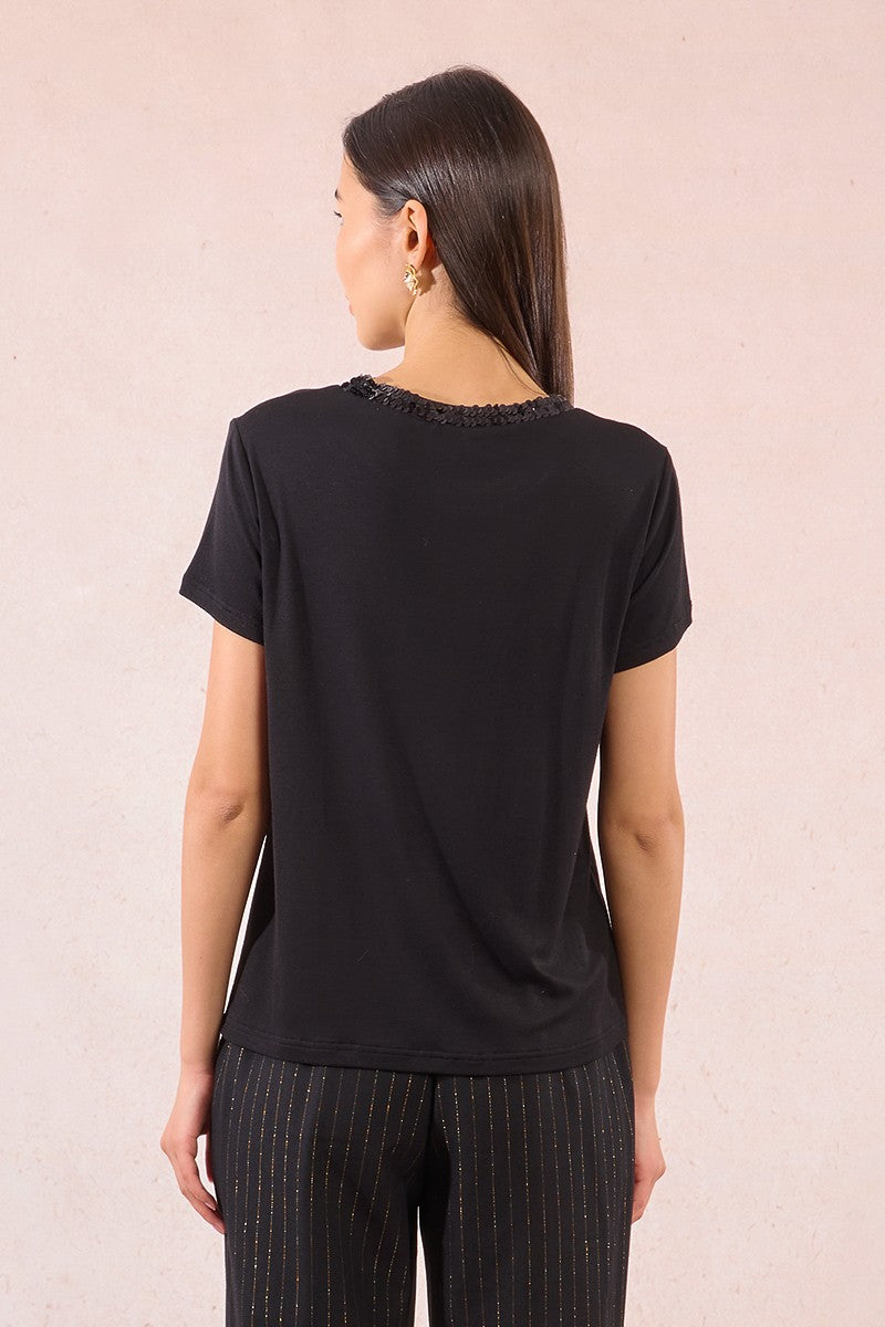 Molly Bracken T-shirt sequin neckline