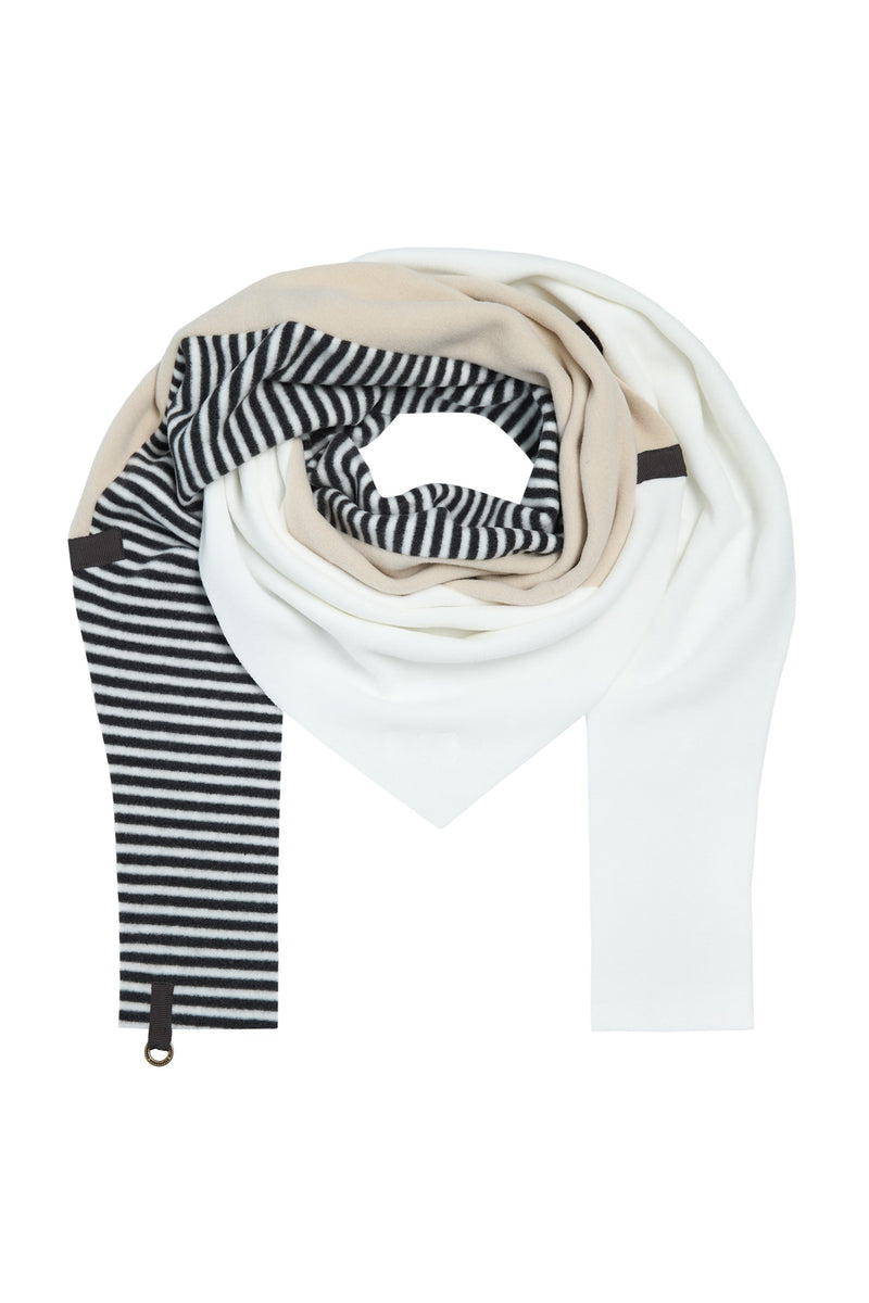 Henriette Steffensen Triangle patch scarf